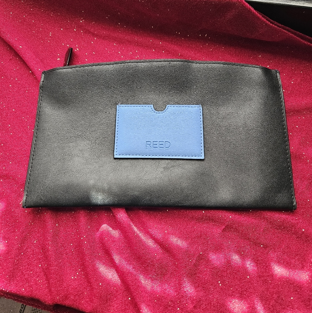 Black and Blue Zippered Clutch Purse
